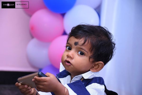 First Look Studio Gallery Photo