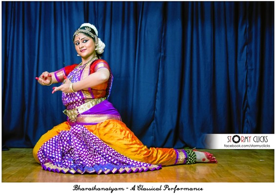 Stormy Clicks Gallery Photo